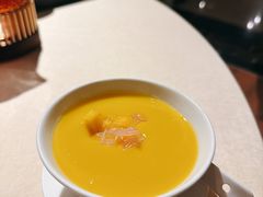 杨枝甘露-成隆行·蟹王府(淮海店)
