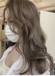 -BULB STUDIO 巴柏明星发型工作室