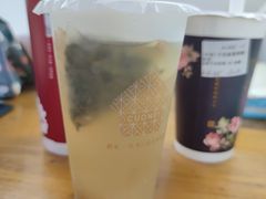 沁心蜜桃茶-厝内小眷村(新北万达店)