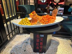 -吴越荣记苏州菜·松鼠桂鱼 100% 活鱼现做(月光码头店)