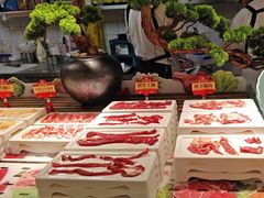 -四囍码头海鲜烧烤自助火锅(外滩南京东路悦荟广场店)