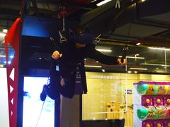 -莱茵体育生活馆