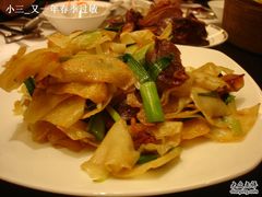腊肉大蒜炒豆丝-粗茶淡饭·汉口公馆(循礼门店)