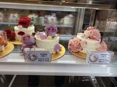 -花花卷卷·鲜食蛋糕(静安久光百货店)