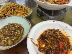 -椒香川流不息川菜馆(二七北路店)