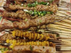 -老街烧烤大排档·地道湖北菜·龙虾馆(汉口火车站店)
