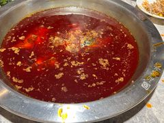 -忘情水鱼头·鲜鱼火锅(滨江中路店)