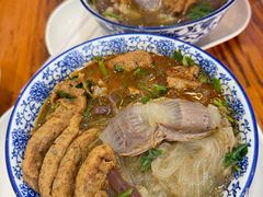 -叶新小吃店(来凤小区总店)
