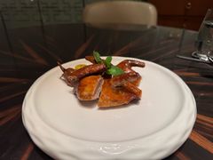 -运·中餐厅(成都华尔道夫酒店)