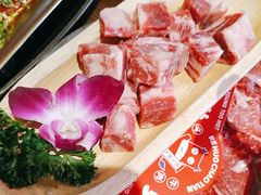-热火朝天鲜切牛肉火锅(南强街巷店)