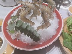 -红鼎豆捞·非遗鲍皇汤火锅(宝丰路店)