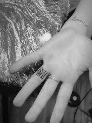 -猛子刺青纹身店