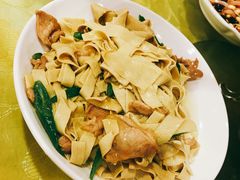 -东北食府·铁锅炖(花溪湾店)