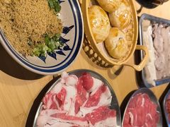 -洱火云南酸菜牛肉火锅(石景山当代商城店)