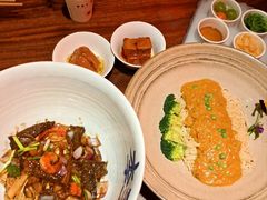 -李犟大爆鳝面·手工蟹黄包(湖滨西湖店)