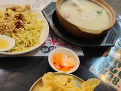 -禄粥·广府味·煲仔粥·宵夜·明档现做(江南西店)