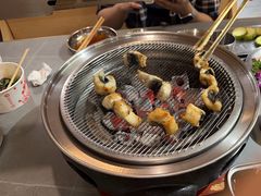 -围炉肉舍•炭烤活鳗•丹东海鲜烤肉(步行街店)