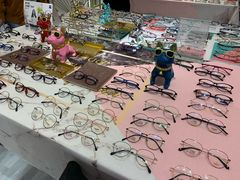 -肆兮眼镜·蔡司·徕卡战略合作店(大坪店)