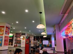 -小龍鳳餐室(番禺路店)