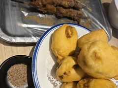 -左邻右舍褡裢火烧(石榴园店)