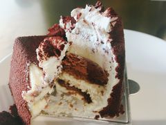 -UNI UNI(环亚凯瑟琳店)