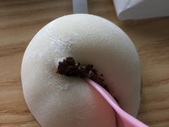 -蜜蜂小象·榴莲千层蛋糕(时代汇11栋店)
