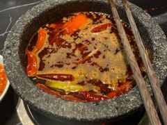 秘制麻辣锅-狼爱上羊音乐火锅
