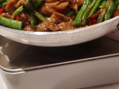 -张大师鸭爪爪特色干锅(南湖店)