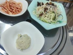 -亲昵春川鸡排(韩国美食街店)