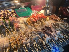 -周日夜市