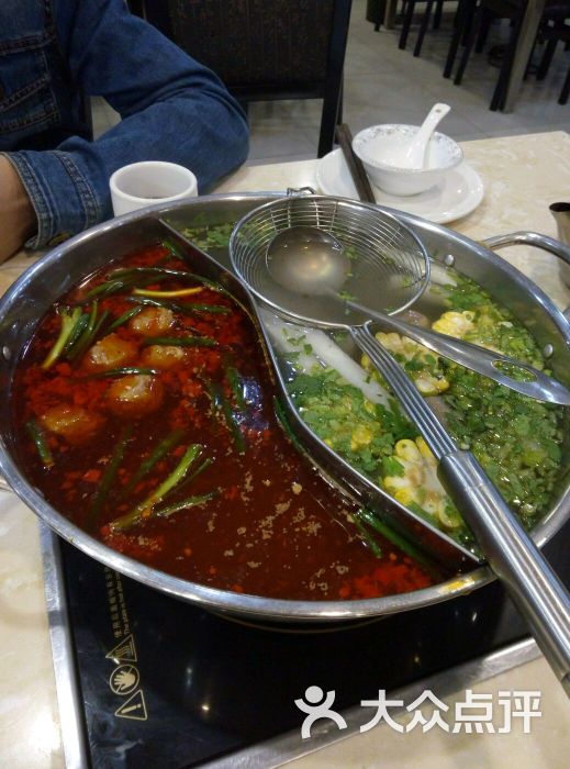 荣记汕头牛肉火锅(中华路店)图片 - 第1张