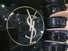 -日上免税店(三径路t3店)