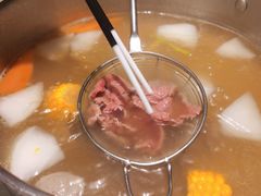 -左庭右院鲜牛肉火锅(浦江欢乐颂店)