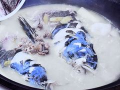 -陈大锅·岳阳鱼馆·地道岳阳菜(美食街店)