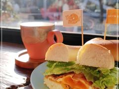 -Catch Bagel(芳草地店)