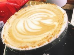 招牌海盐榛果拿铁-MIKAKU(万达广场上海宝山店)