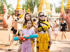 -欢乐水魔方水世界