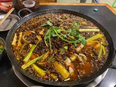 -鸿顺老铁锅美蛙鱼府(解放碑店)