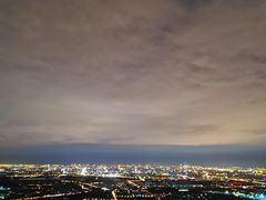 -鬼笑石后山停车场