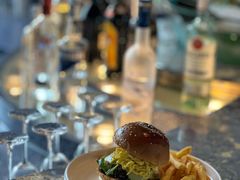 -AZUR聚(香格里拉饭店)