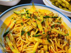 金牌凉面-三妹小龙虾·黄油蟹(华侨城总店)