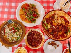 新疆炒米粉-西域阿里马新疆菜·清真(桂花路店)