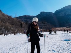 -济南卧虎山滑雪场