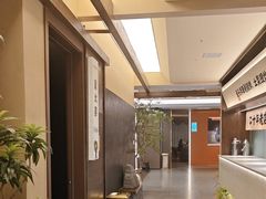 -阿瓦山寨·湘菜现炒·剁椒鱼头王(咸阳总店)