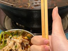 -鸿顺老铁锅美蛙鱼府(解放碑店)