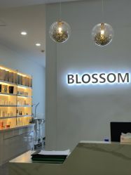 -柒朵科技美肤中心