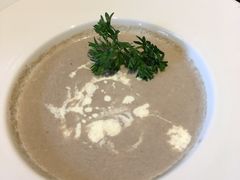 奶油蘑菇汤-Ambra Haus琥珀屋精酿餐厅(宝山店)