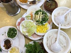 -桥香园云南过桥米线(金马碧鸡店)