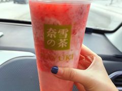 -奈雪的茶(百盛店)