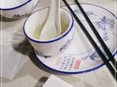 -墨脱石锅椰子鸡•香草鸭•东山羊(大东海店)